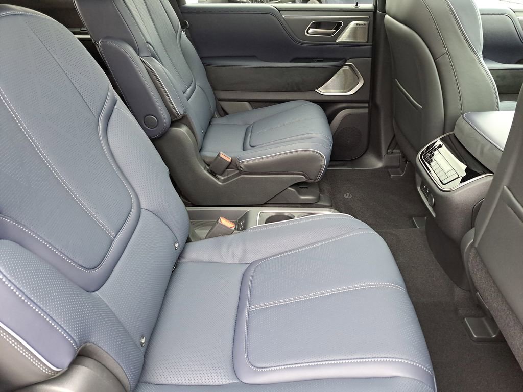 New 2026 INFINITI QX80 4WD w/ Sport Exterior Package image 20