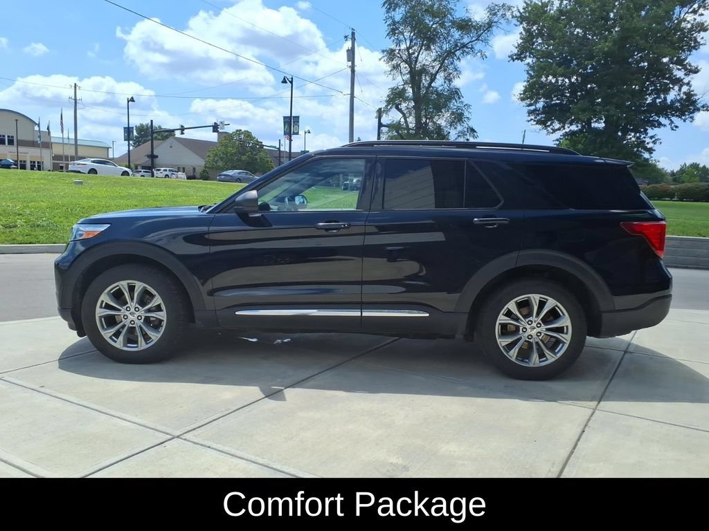 Used 2020 Ford Explorer XLT w/ Equipment Group 202A AWD/4WD image 4