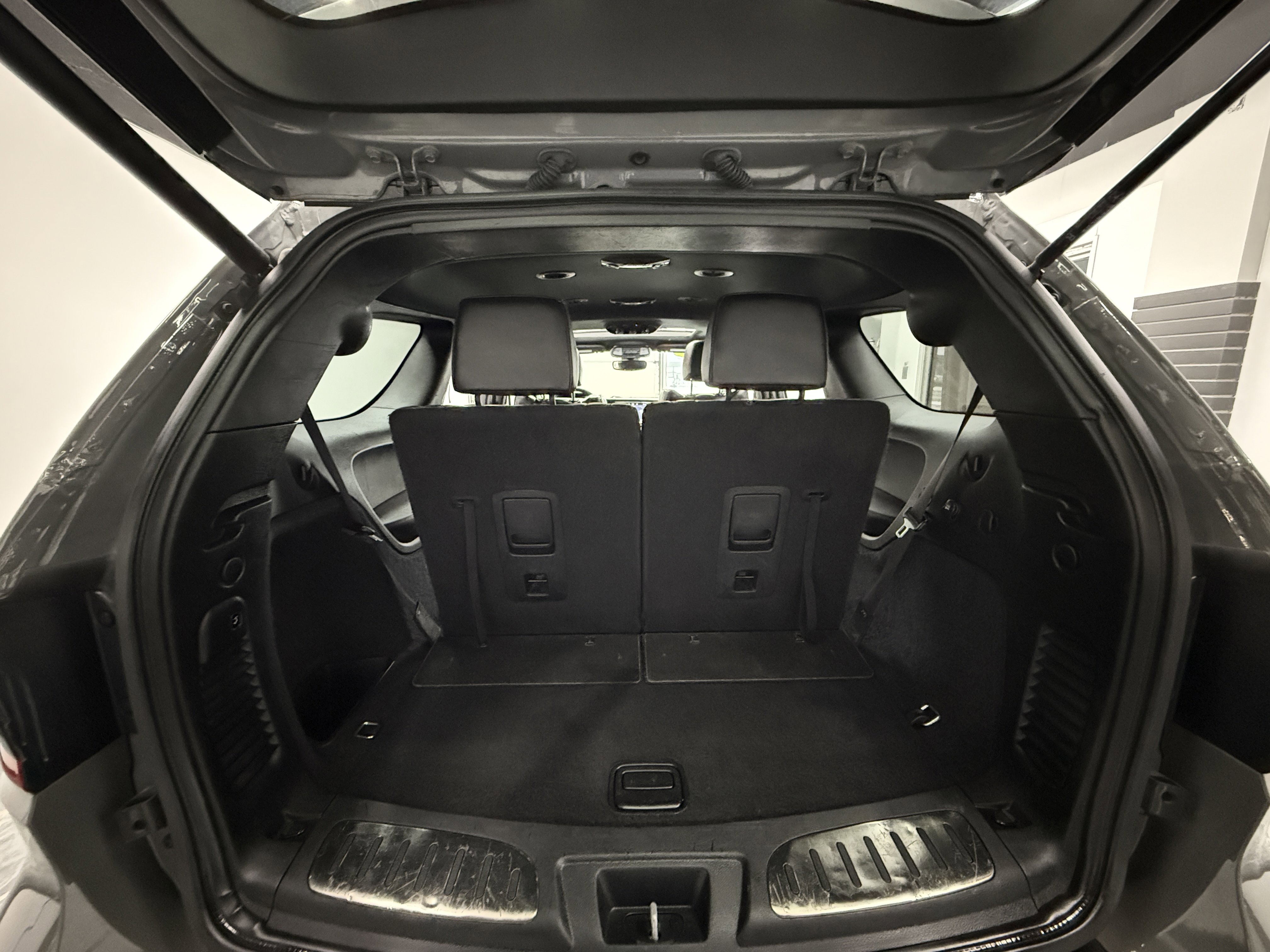 Used 2021 Dodge Durango R/T w/ Trailer Tow Group IV image 28