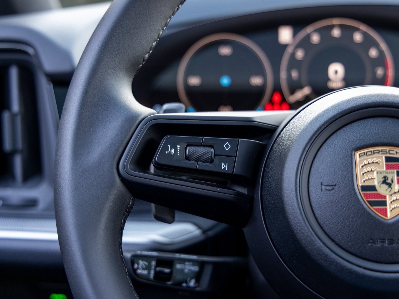 New 2026 Porsche Cayenne Coupe image 30