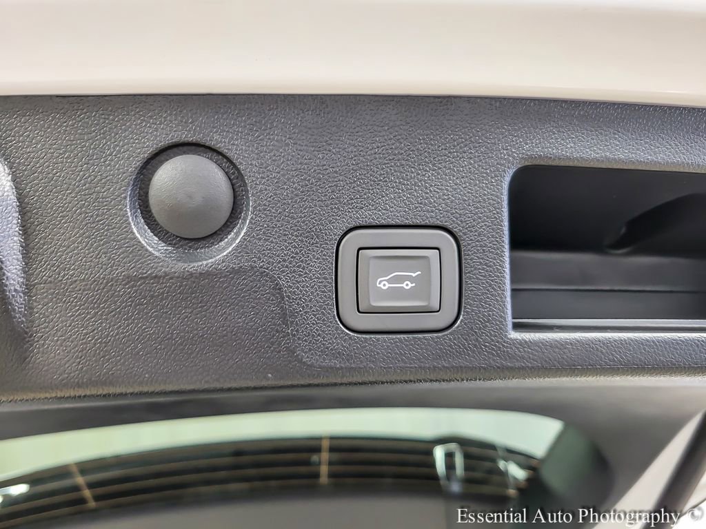 New 2026 Chevrolet Equinox LT image 19