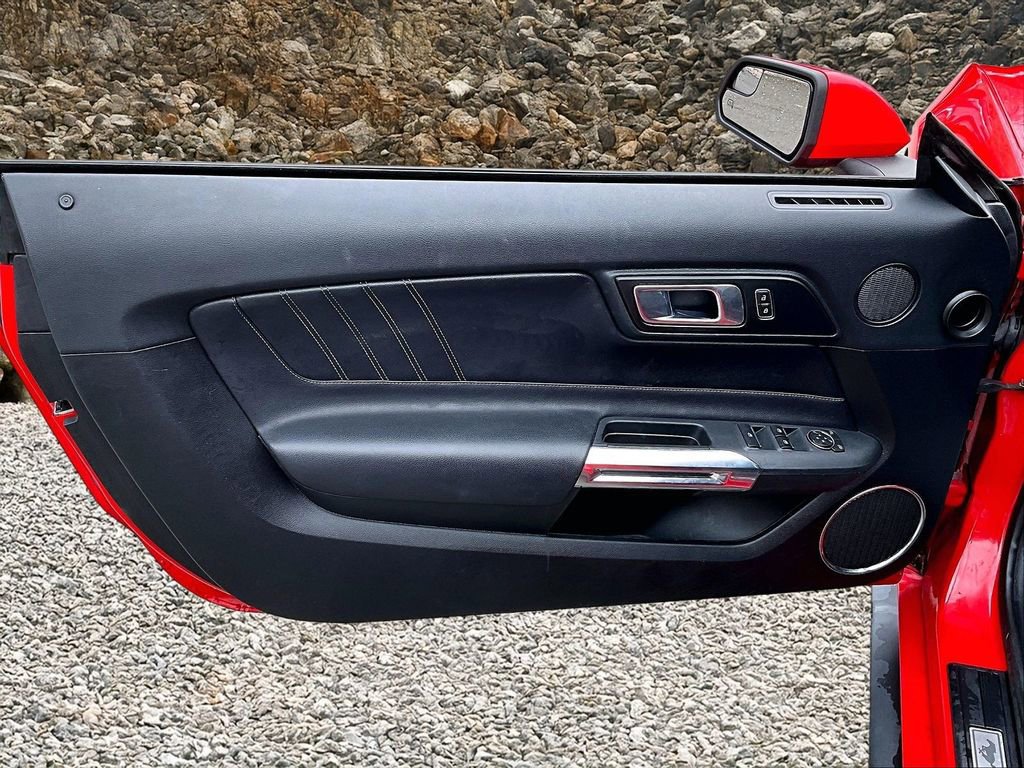 Used 2020 Ford Mustang Premium RWD image 19