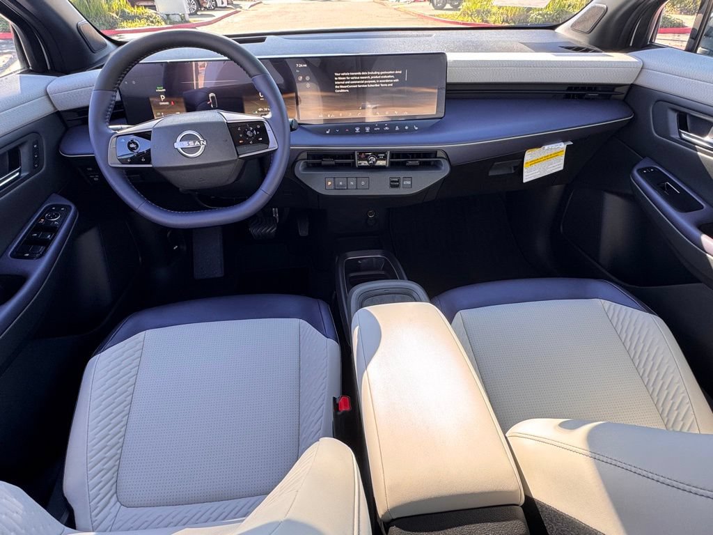 New 2026 Nissan Leaf Platinum+ w/ Cargo Package (Platinum+) FWD image 12