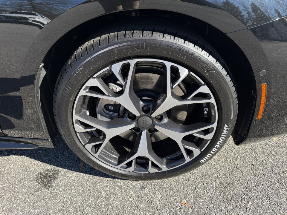 New 2026 Audi A6 Premium Plus AWD/4WD image 25