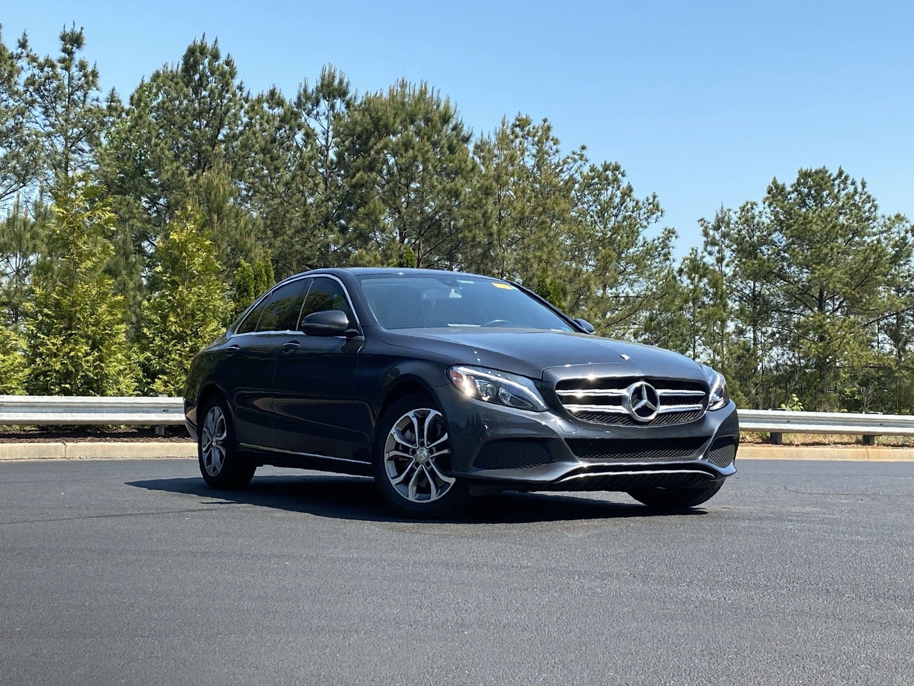 Used 2016 Mercedes-Benz C 300 4MATIC Sedan video 2