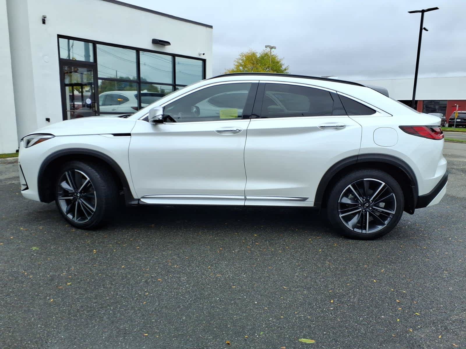 Certified 2023 INFINITI QX55 Sensory w/ Lighting Package AWD/4WD image 8