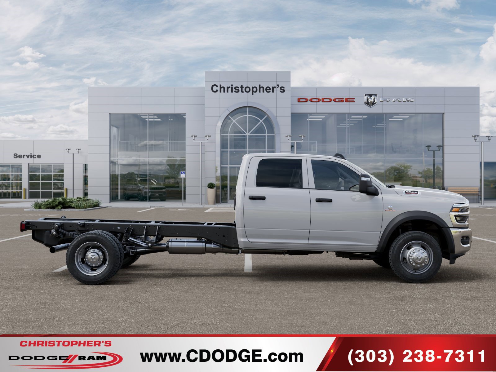 New 2026 RAM 5500 Tradesman w/ Chrome Appearance Group AWD/4WD image 21