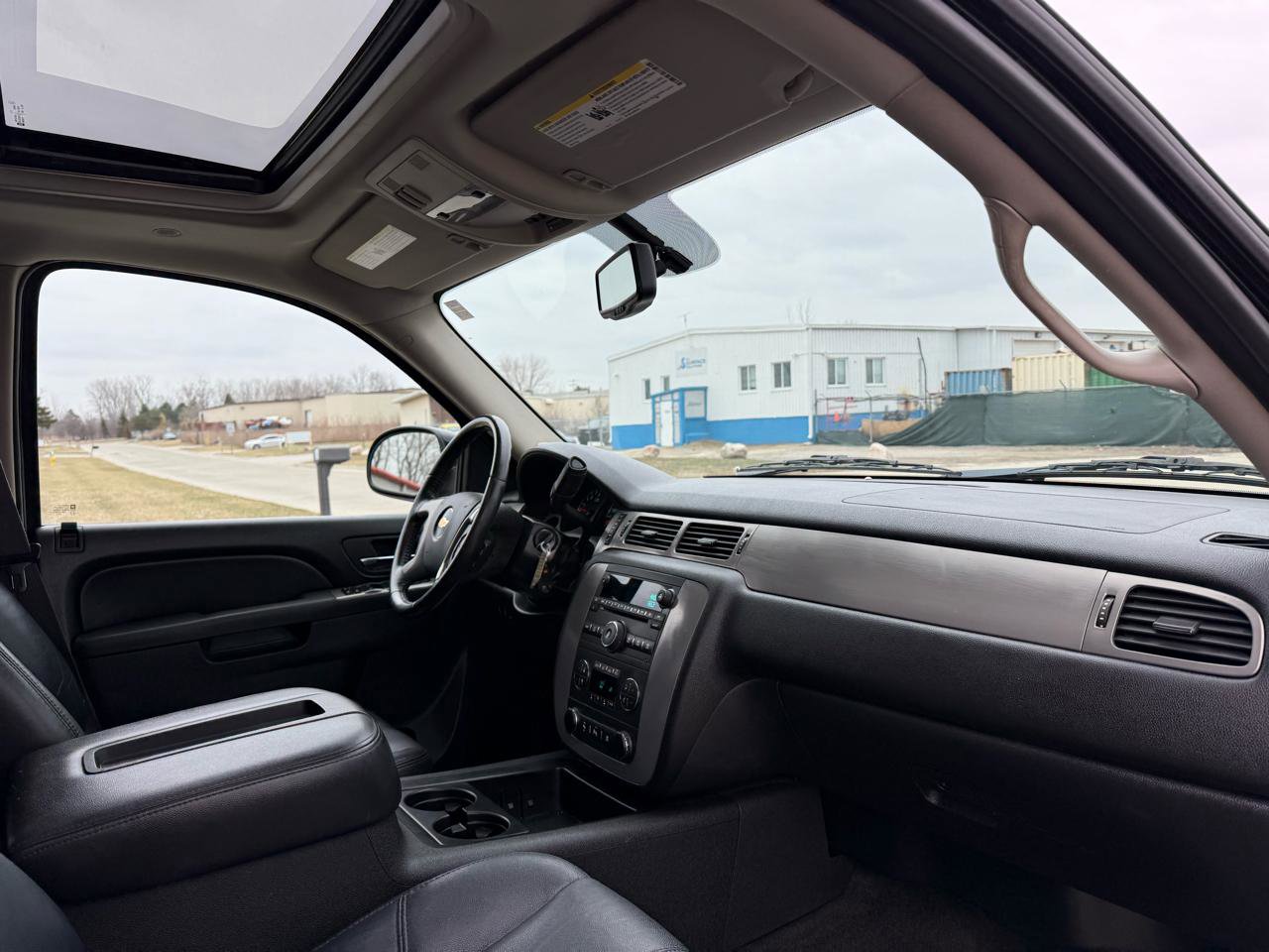 Used 2011 Chevrolet Avalanche LT w/ Luxury Package image 26
