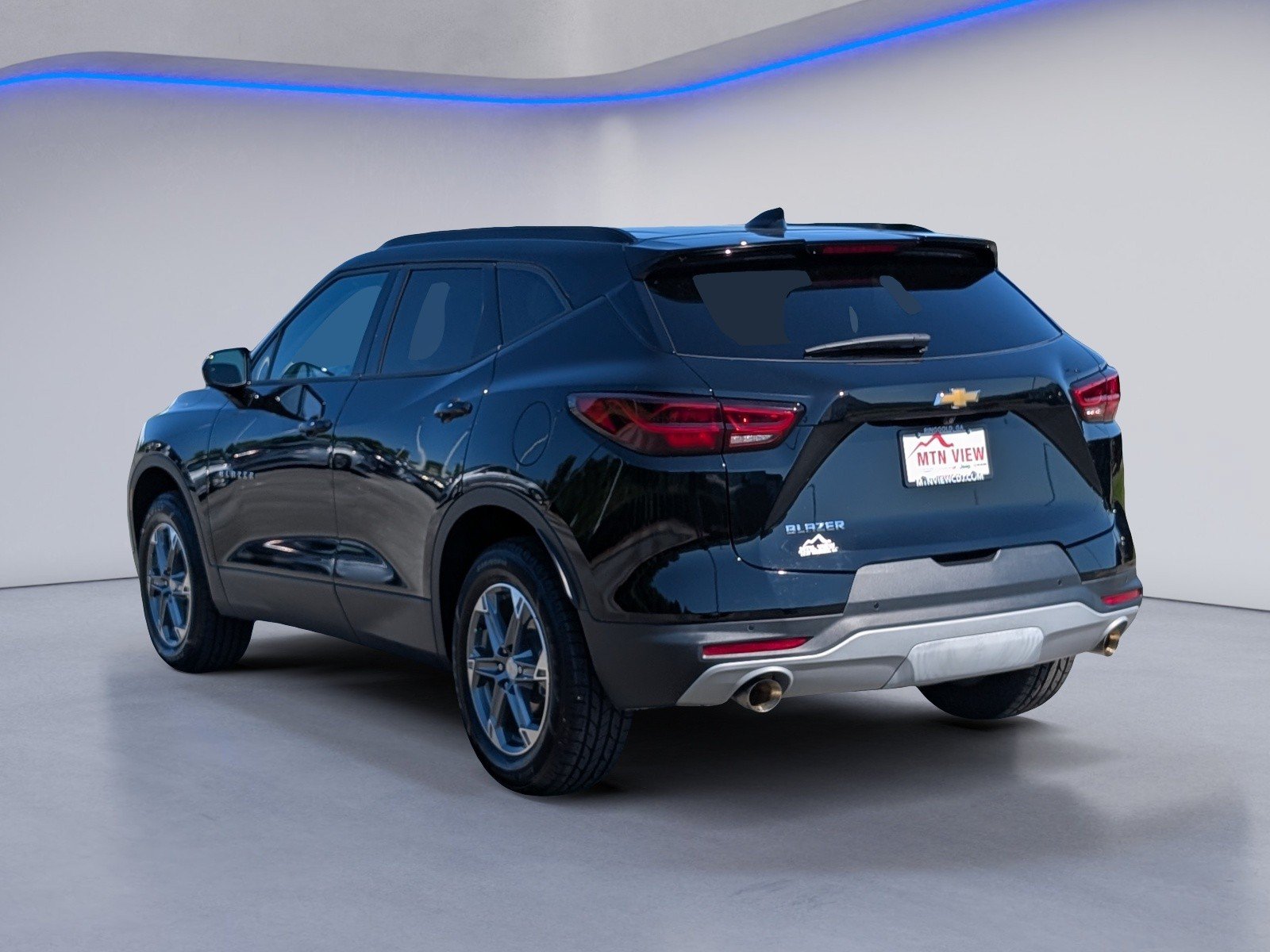 Used 2024 Chevrolet Blazer LT w/ Convenience Package FWD image 7