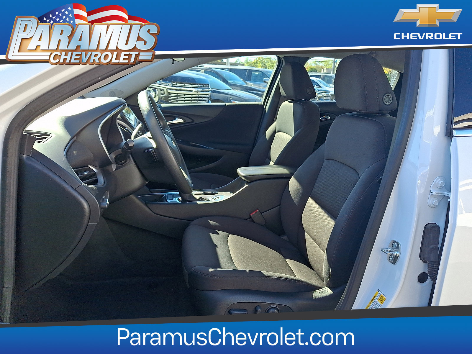 Used 2025 Chevrolet Malibu LT FWD image 14
