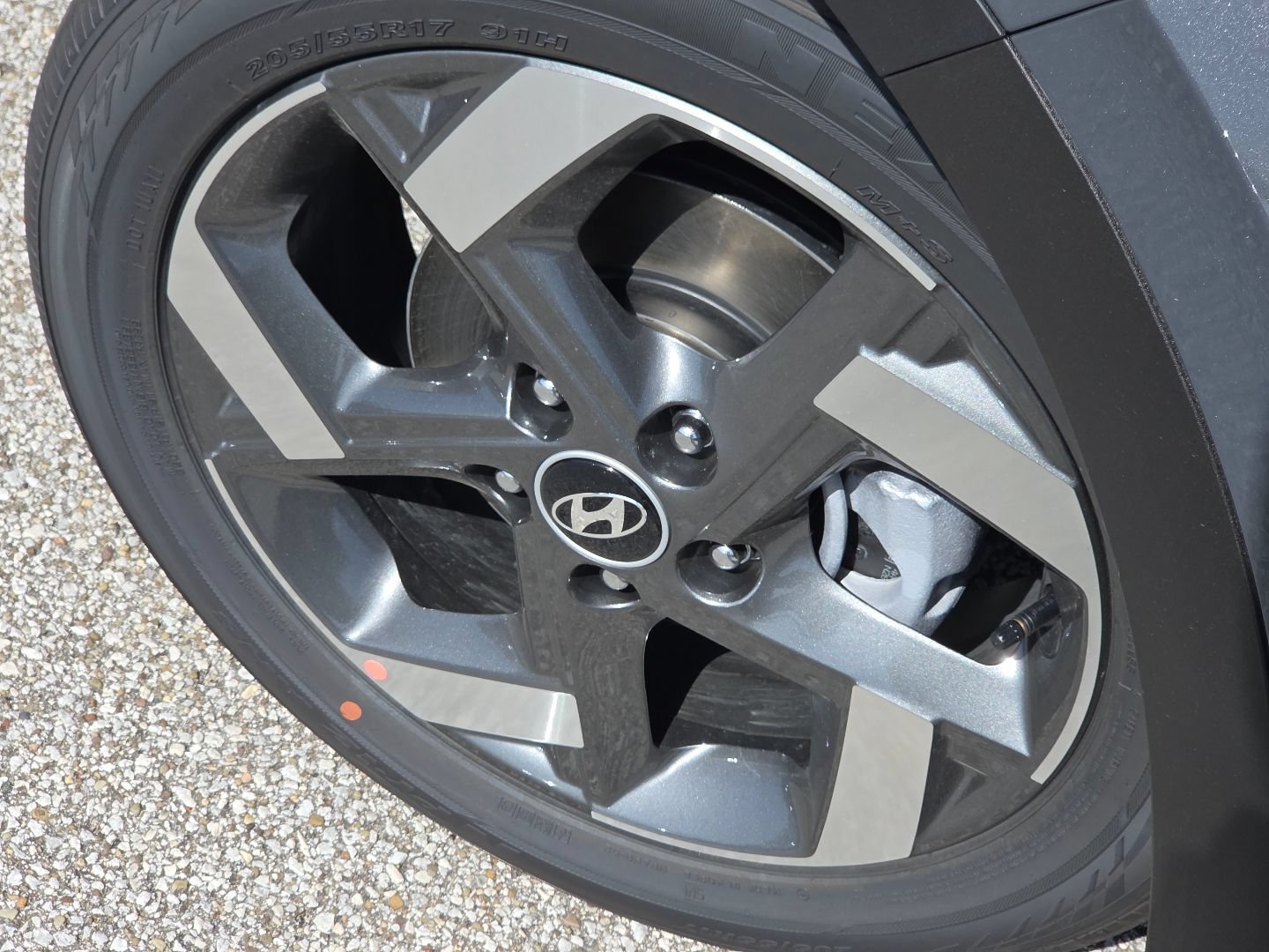 New 2026 Hyundai Venue SEL FWD image 12