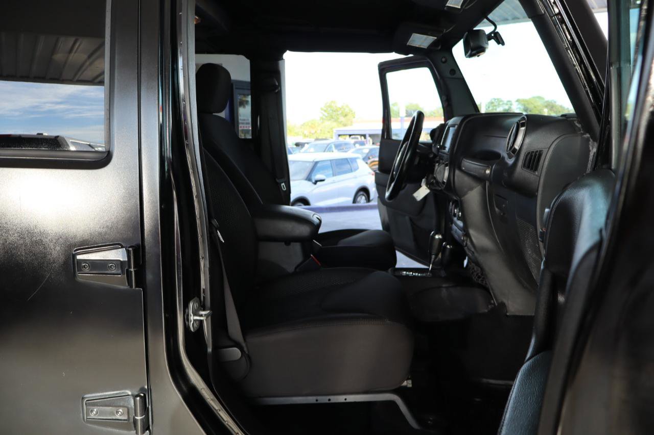 Used 2016 Jeep Wrangler Unlimited Sport image 34