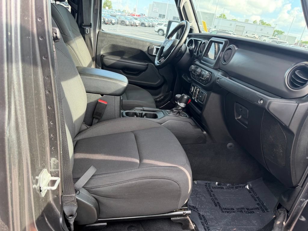 Used 2022 Jeep Gladiator Sport AWD/4WD image 30