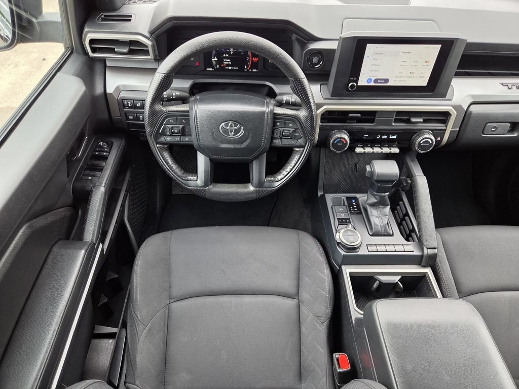 Used 2024 Toyota Tacoma SR5 AWD/4WD image 13