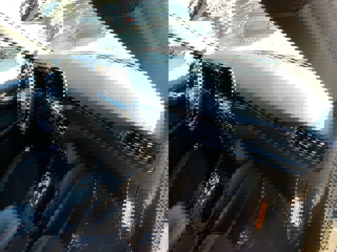 Used 2025 Ford Escape ST-Line w/ Equipment Group 301A image 39