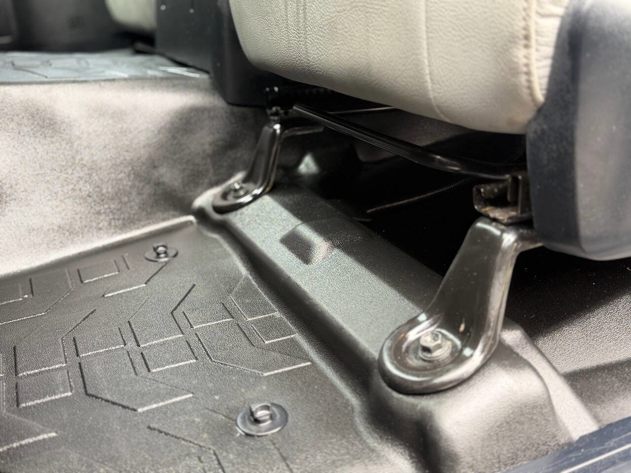 Used 2015 Toyota Tundra SR image 92