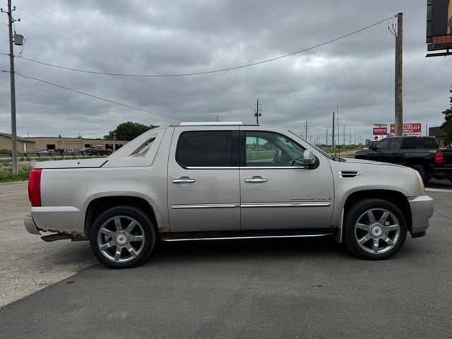 Used 2008 Cadillac Escalade EXT AWD/4WD image 38