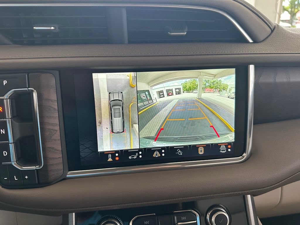 Used 2023 GMC Yukon Denali w/ Denali Reserve Package RWD image 27