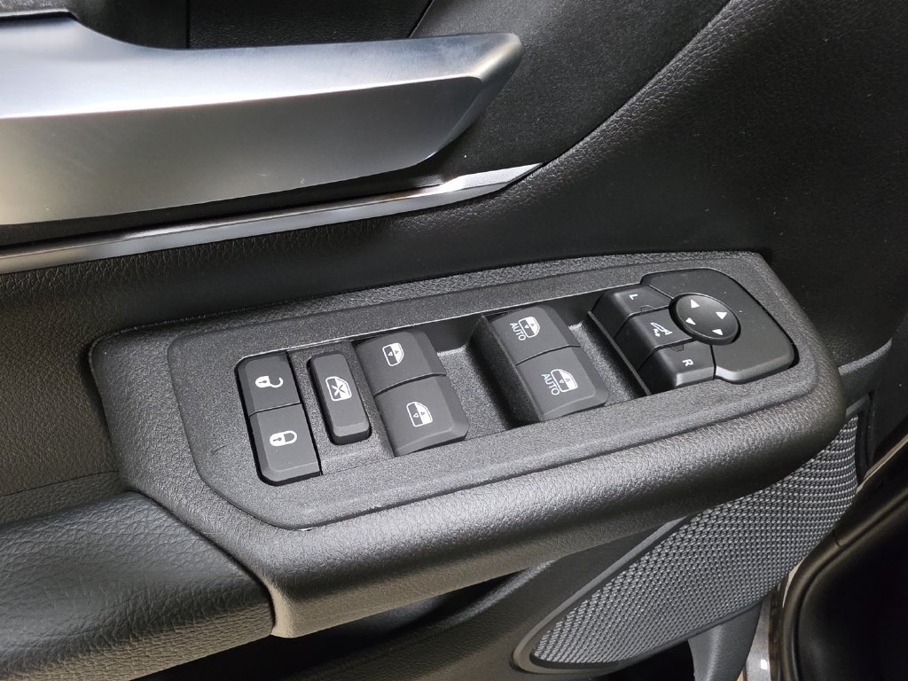 New 2027 RAM 1500 4x4 Crew Cab image 14