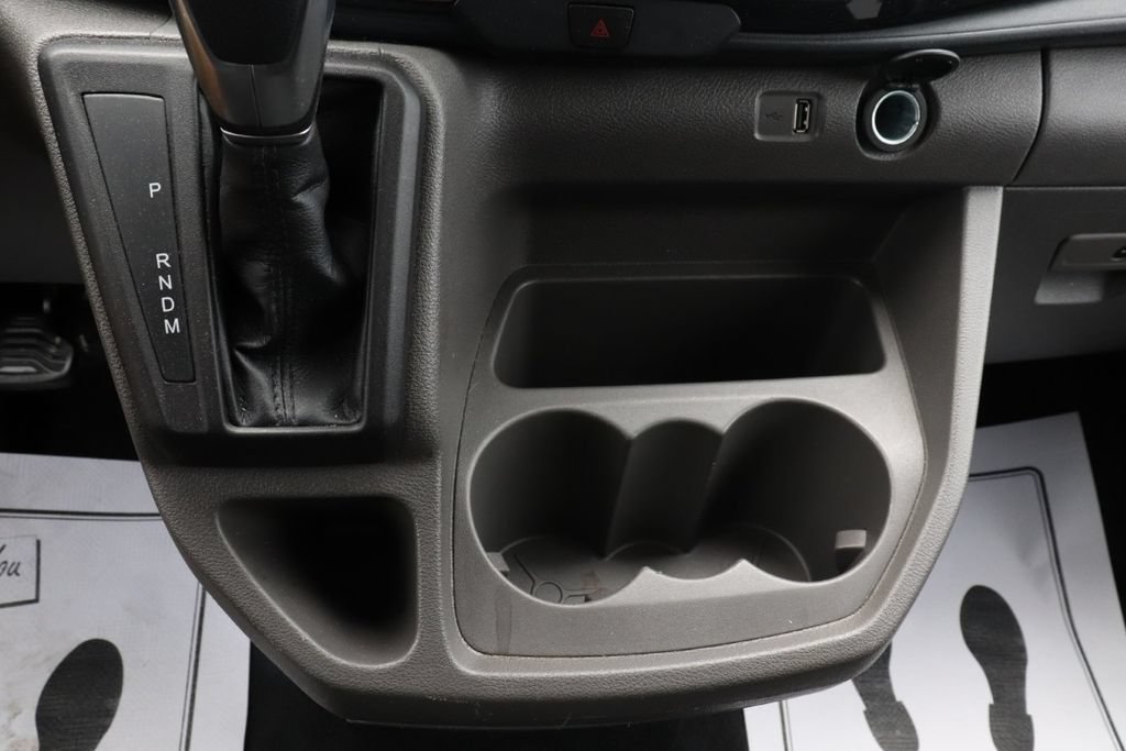Used 2023 Ford Transit 350 XLT RWD image 18
