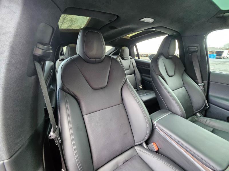 Used 2023 Tesla Model X AWD/4WD image 58