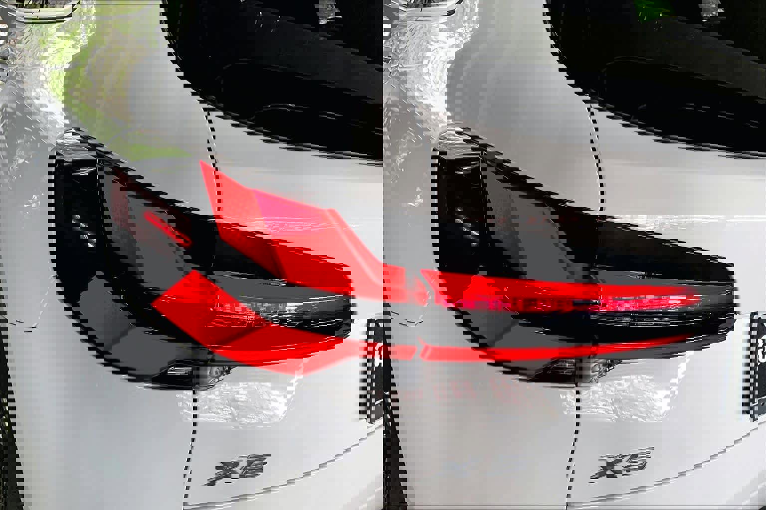 Used 2024 BMW X5 sDrive40i w/ Premium Package image 28