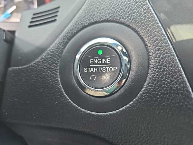 Used 2018 Ford Explorer XLT w/ Equipment Group 202A image 30