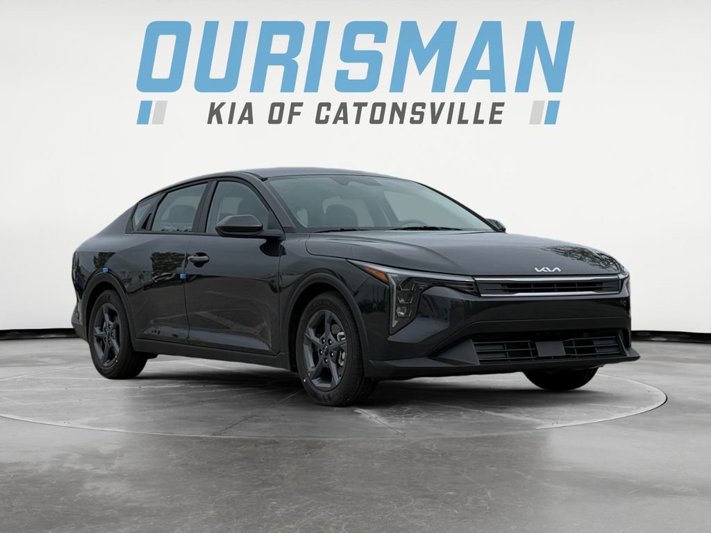 New 2025 Kia K4 LXS