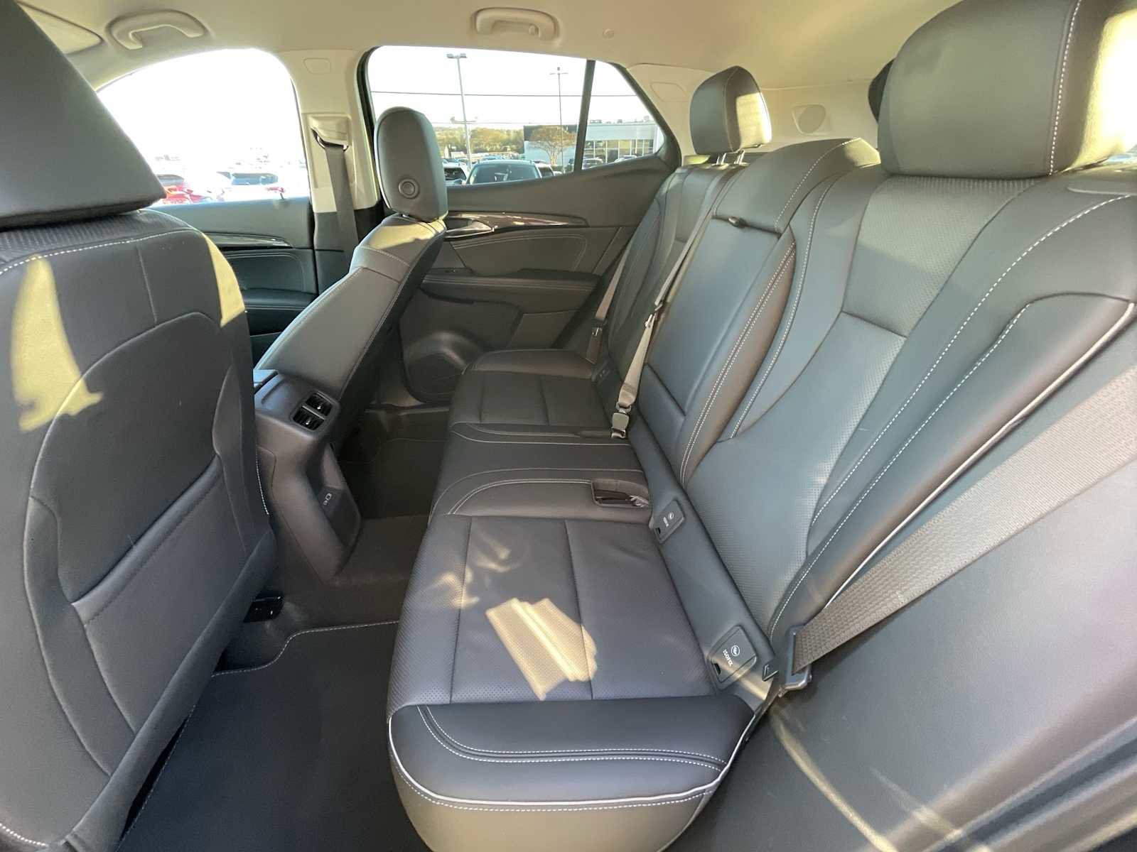 Certified 2023 Buick Envision Essence image 24
