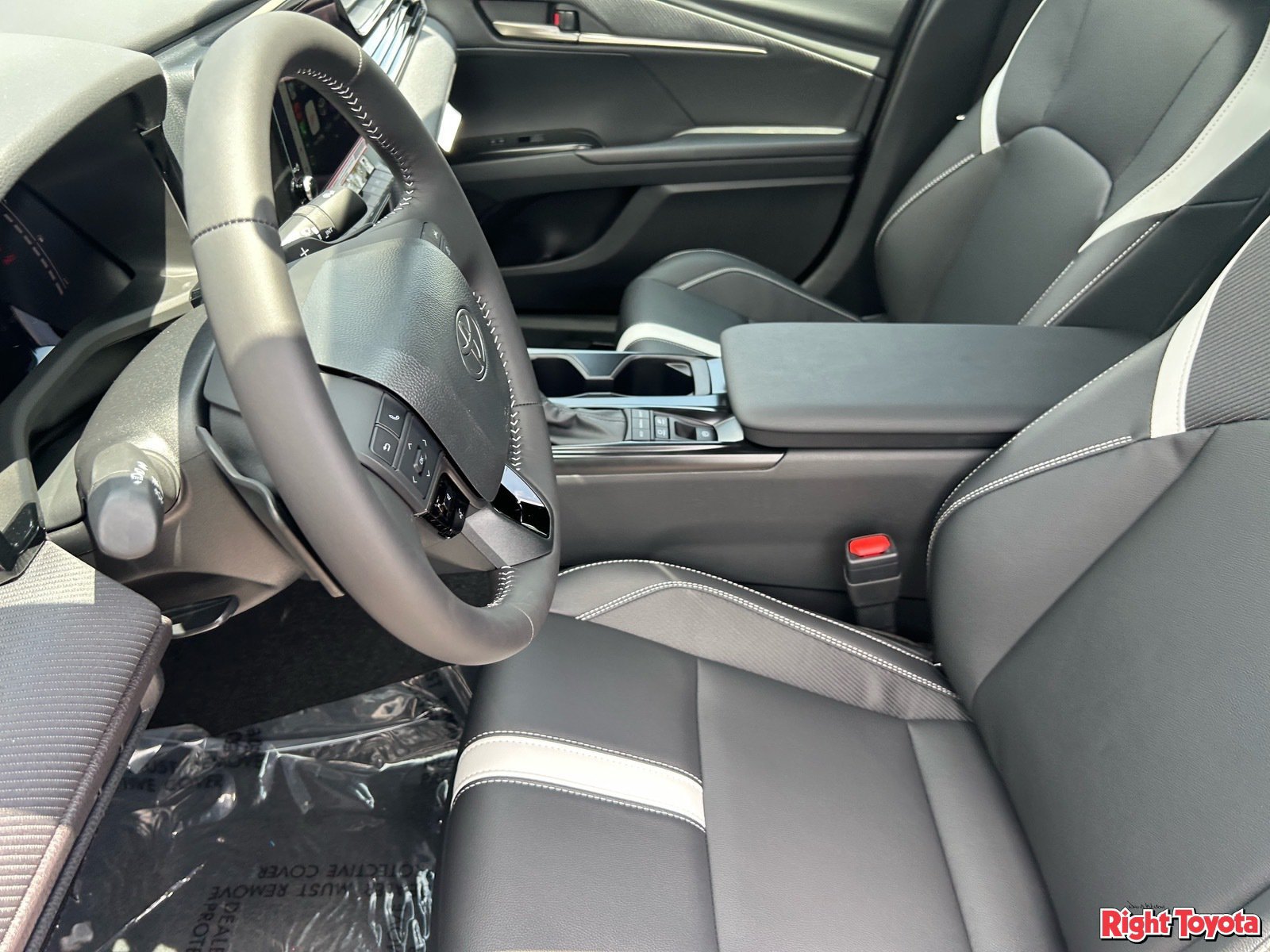 New 2026 Toyota Camry SE FWD image 20