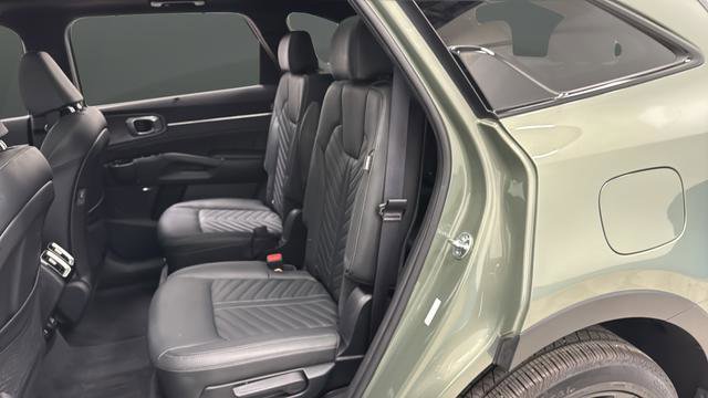 Used 2024 Kia Sorento SX Prestige AWD/4WD image 23