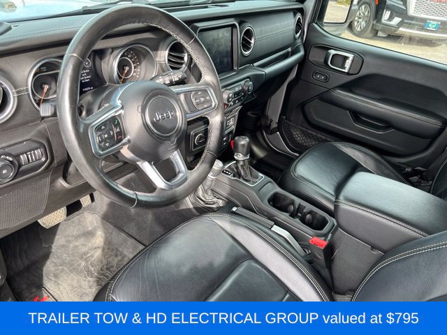 Used 2018 Jeep Wrangler Unlimited Sahara AWD/4WD image 14