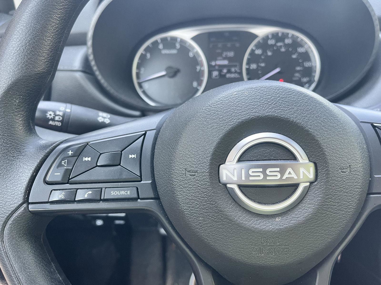 Used 2025 Nissan Versa S w/ Trunk Package FWD image 24