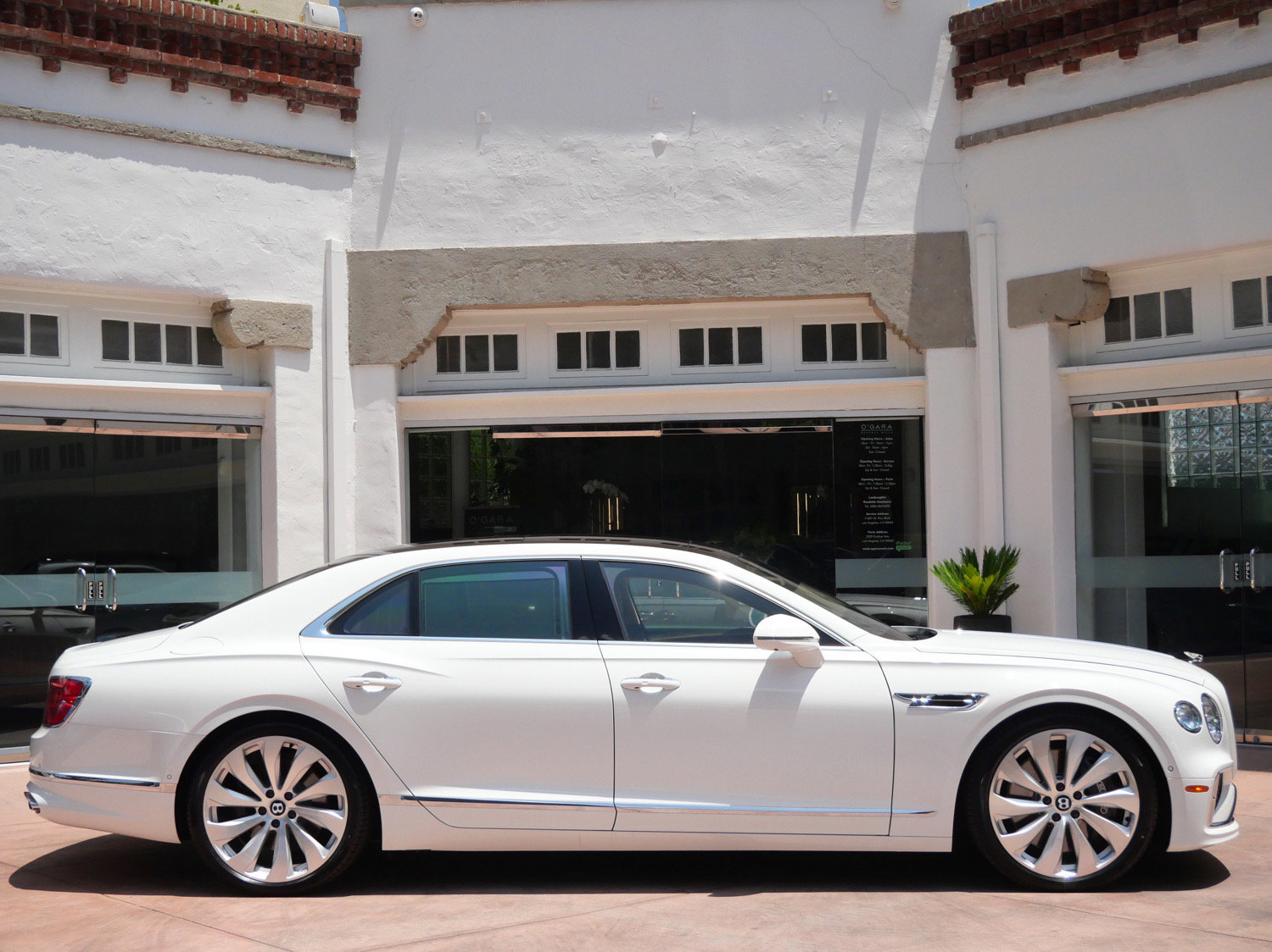 New 2026 Bentley Flying Spur V8 AWD/4WD image 5