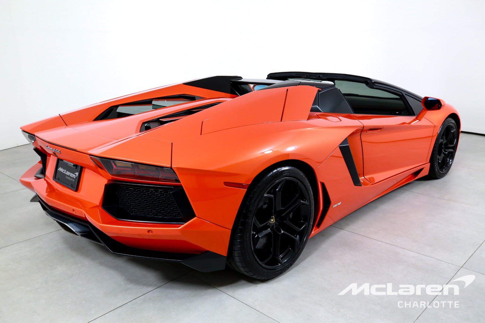 Used 2014 Lamborghini Aventador LP 700-4 AWD/4WD image 10