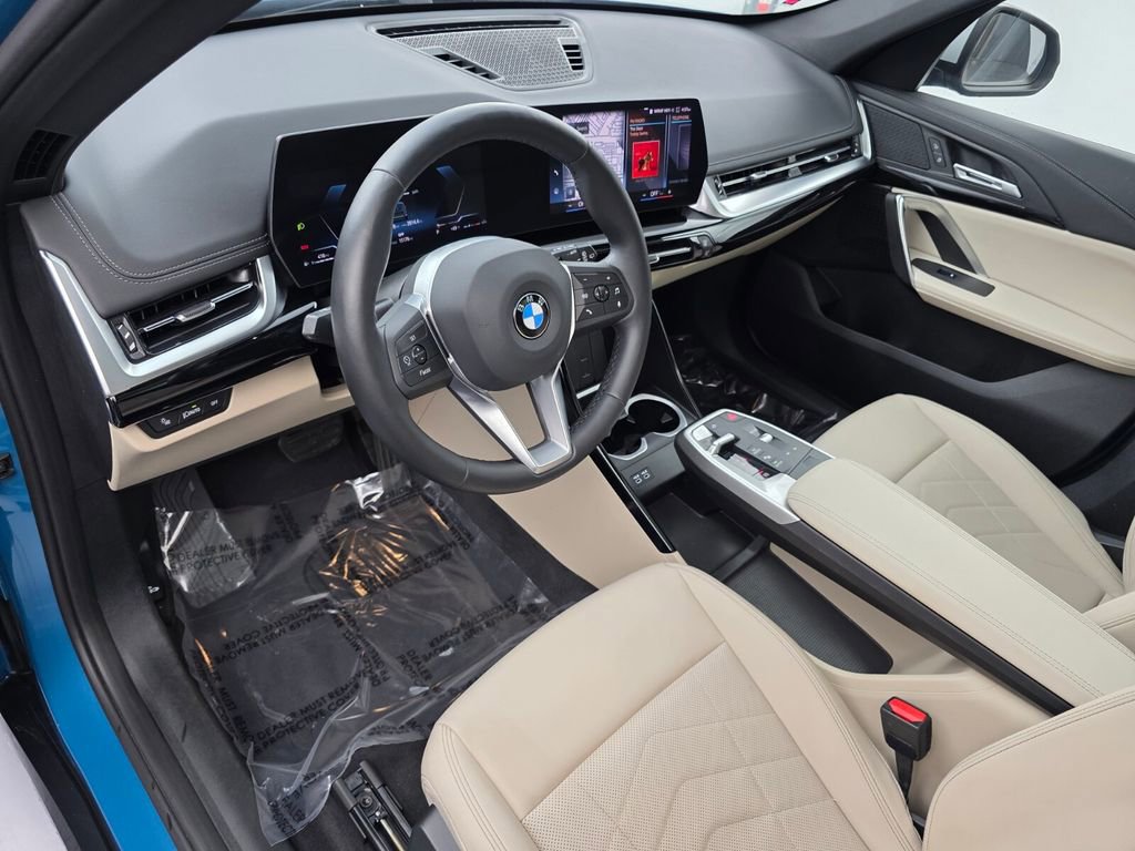 Certified 2023 BMW X1 xDrive28i w/ Convenience Package image 10