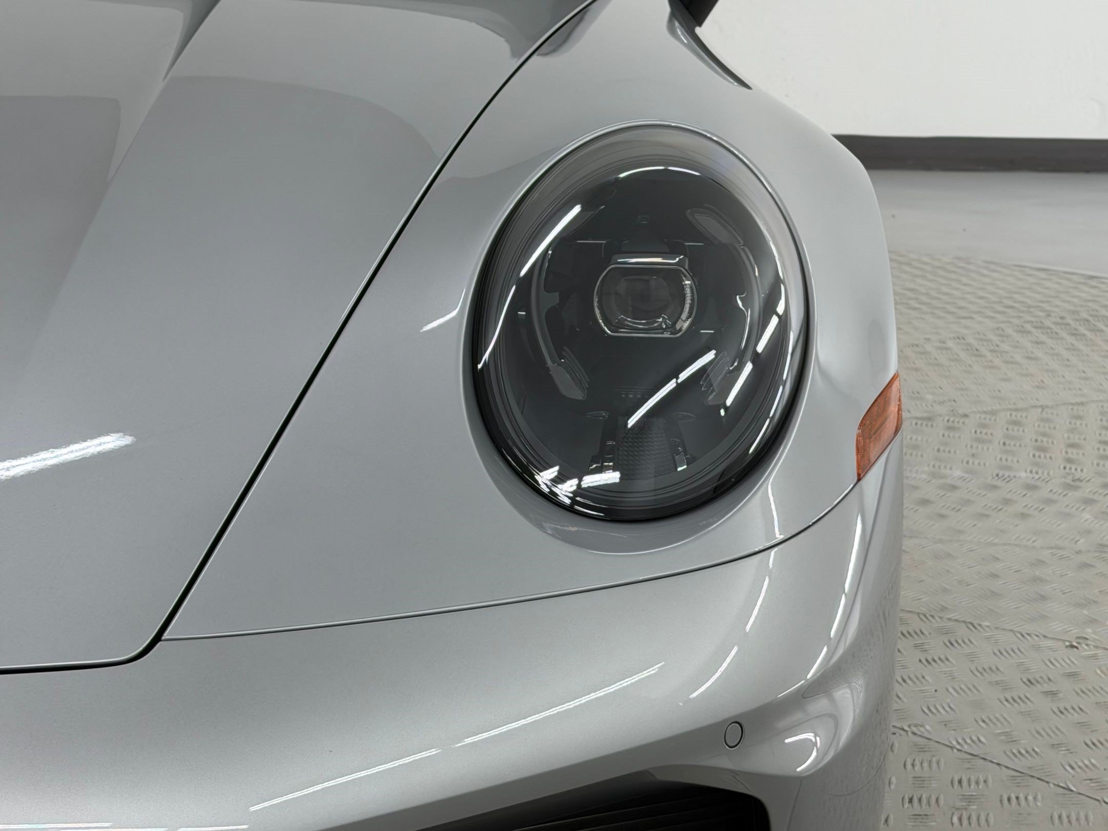 Certified 2025 Porsche 911 Carrera RWD image 12