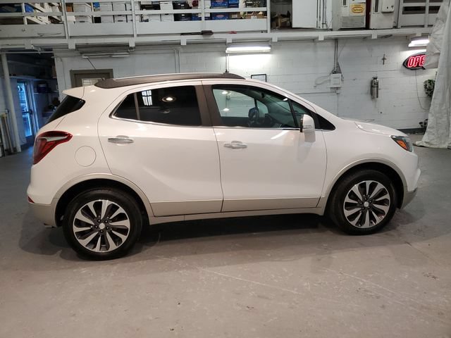 Used 2017 Buick Encore Essence AWD/4WD image 8