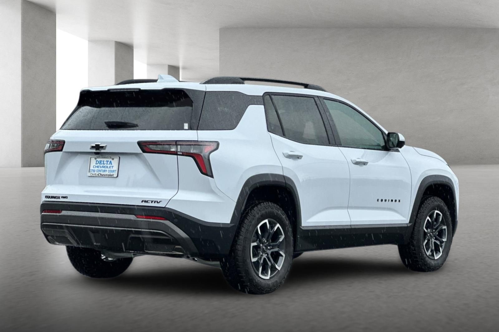 New 2026 Chevrolet Equinox ACTIV w/ Convenience Package III image 4