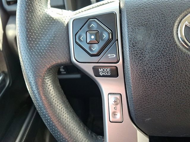 Used 2017 Toyota 4Runner SR5 Premium image 23