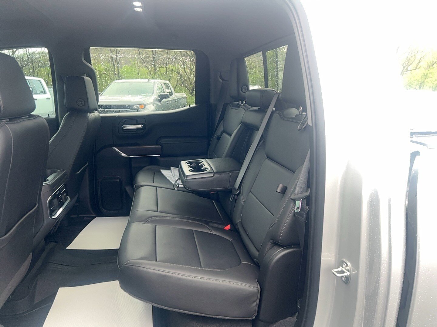 Used 2020 GMC Sierra 1500 SLT w/ SLT Premium Plus Package AWD/4WD image 10