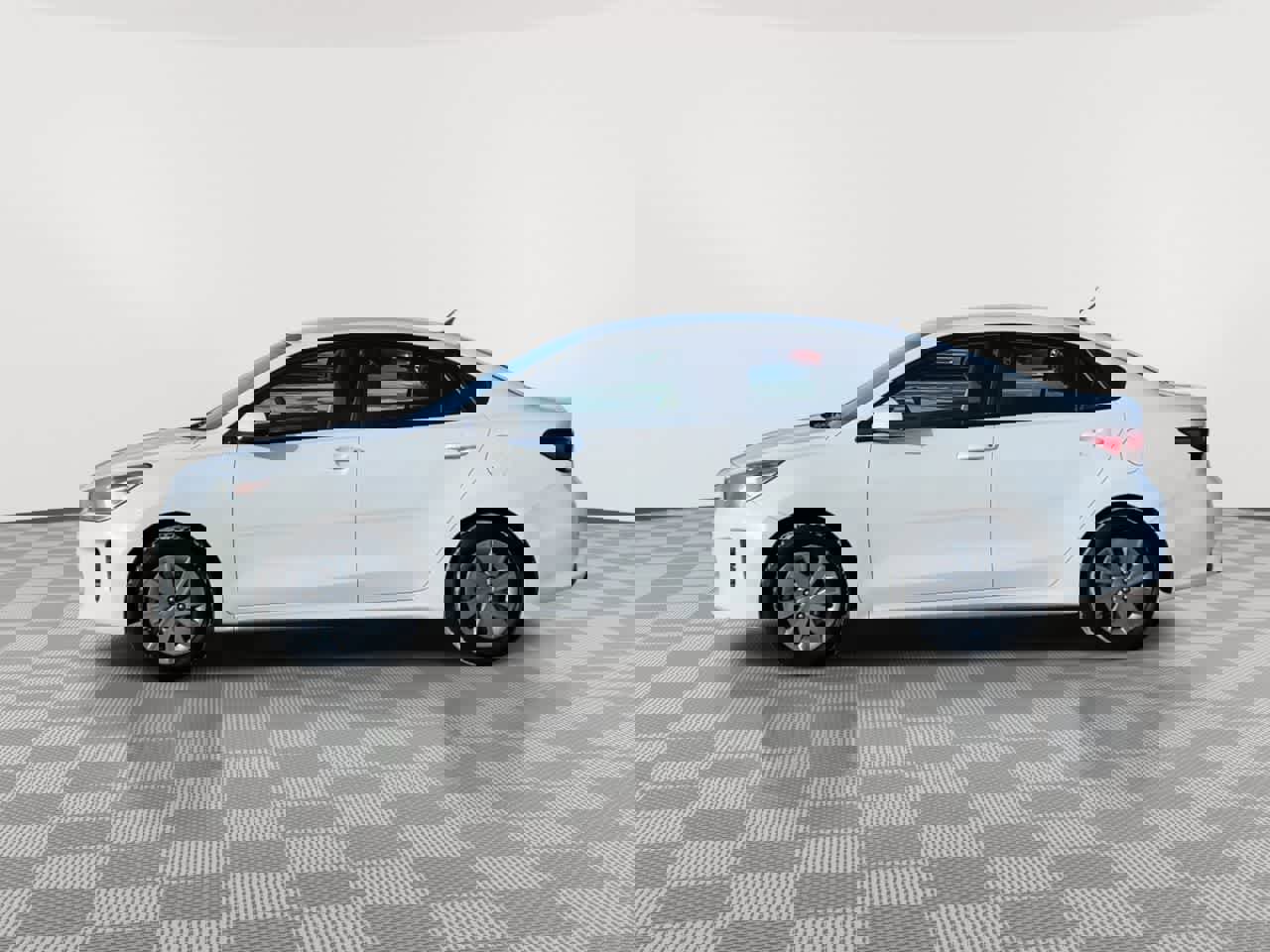 Used 2020 Kia Rio S image 5