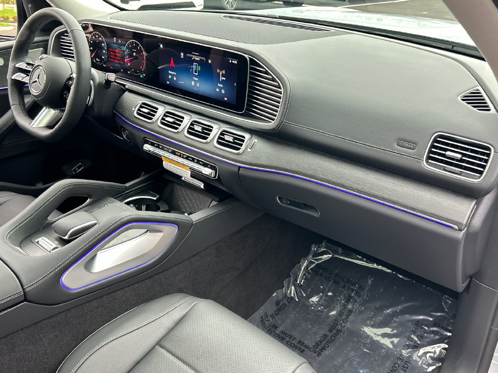 New 2026 Mercedes-Benz GLS 450 4MATIC image 30