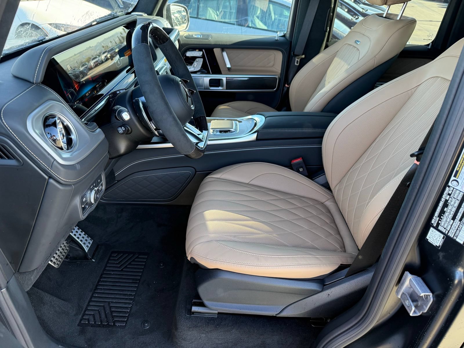 New 2026 Mercedes-Benz G 63 AMG 4MATIC image 16