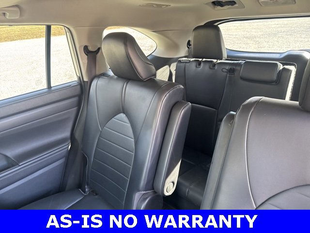 Used 2020 Toyota Highlander XLE image 13
