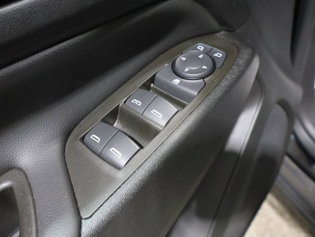 Used 2023 Chevrolet Equinox LT image 14