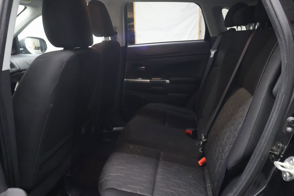 Used 2021 Mitsubishi Outlander Sport ES image 14