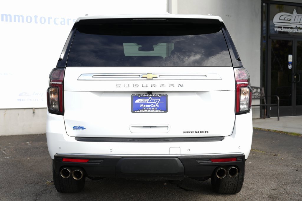 Used 2023 Chevrolet Suburban Premier image 6
