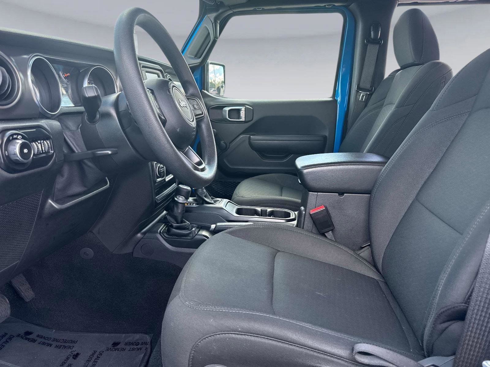 Used 2021 Jeep Wrangler Sport image 13