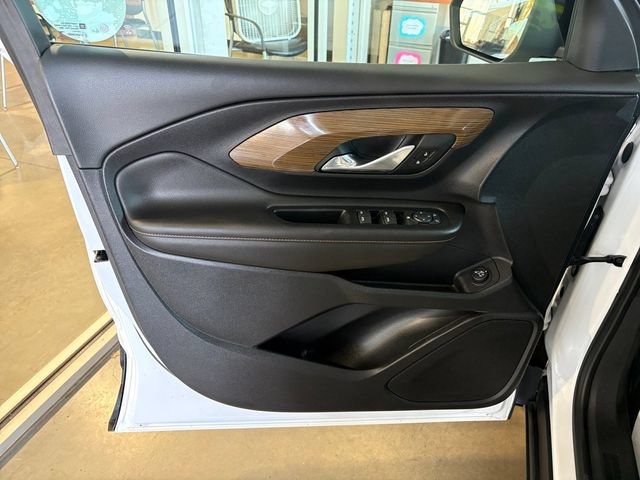 Used 2020 GMC Terrain SLE w/ Driver Convenience Package AWD/4WD image 16